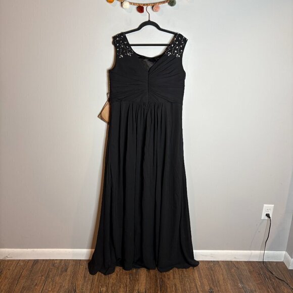 NWT Light in the Box black embellished formal gown - Picture 4 of 5